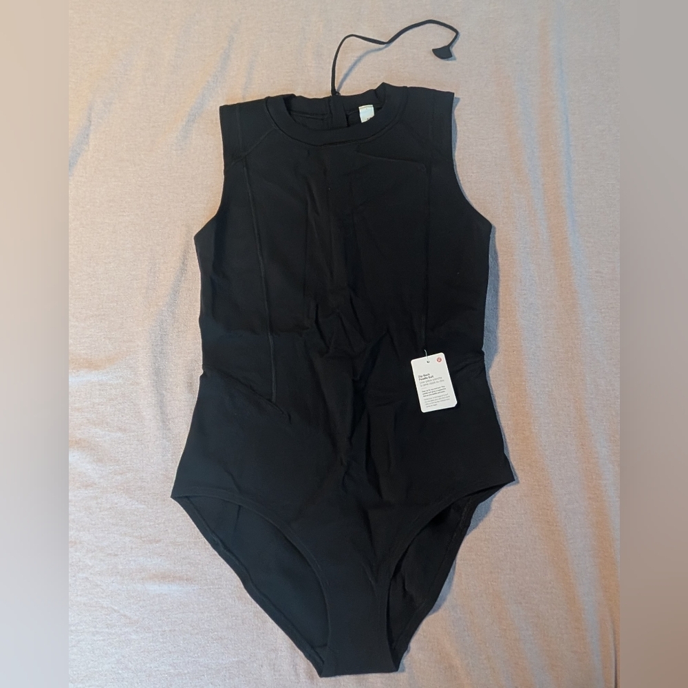 lululemon - Zip-Back Paddle Suit - 10